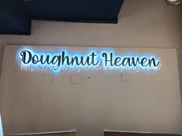 Customized Doughnut Flavors / Desadent Doughnuts selestions / specialty doughnut treats / doughnut delights 3d led backlit signage at bukit bintang / kampung baru / kamoung datok keramat / kampung baru / kampung cendana / suasana bukit ceylon 