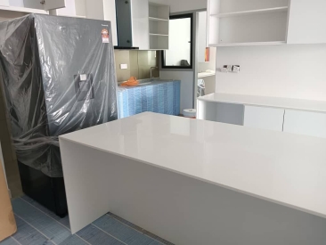 Quartz Kitchen Top with wall and Island -  QQ1504 - Damansara Serest 