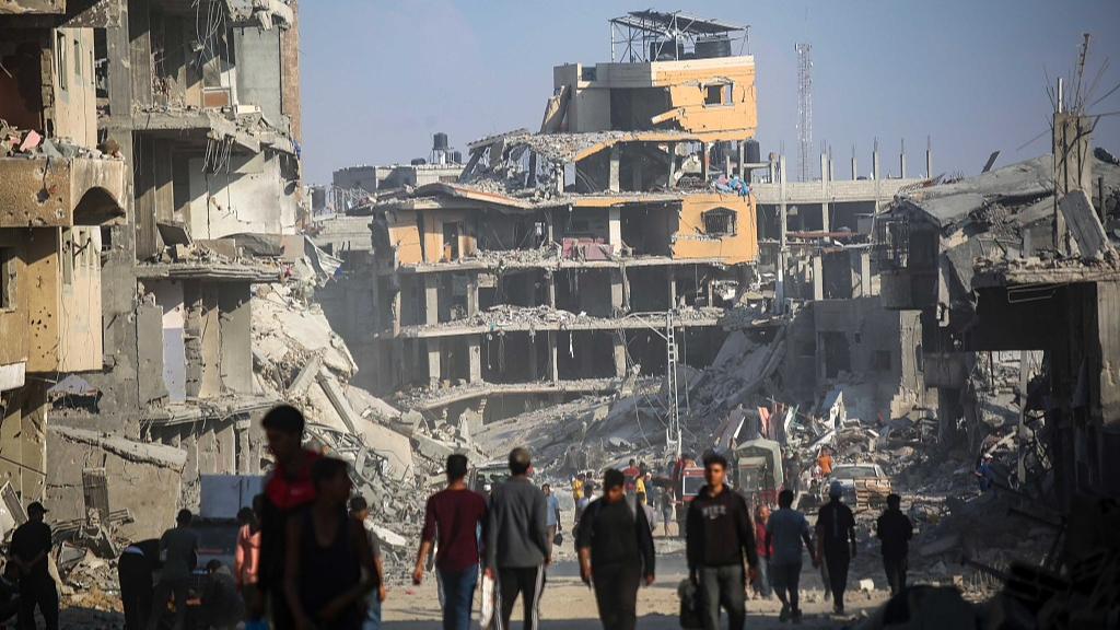 Israel withdraws troops from Gaza, Egypt to host new talks