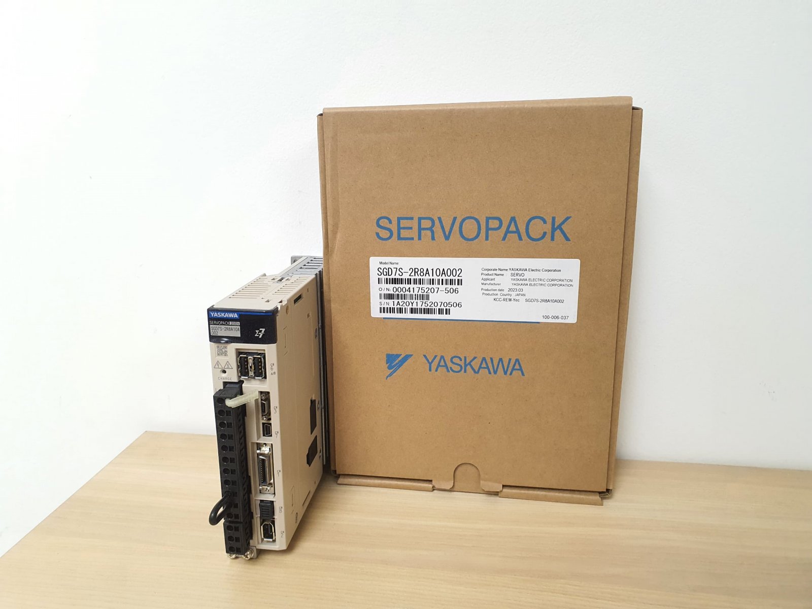 Yaskawa Servo Drive SGD7S-2R8A10A002 Malaysia
