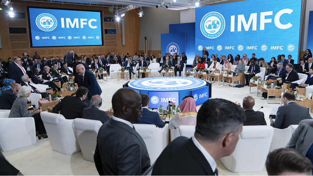 IMF: U.S. fiscal deficit poses 'major risk' to global economy