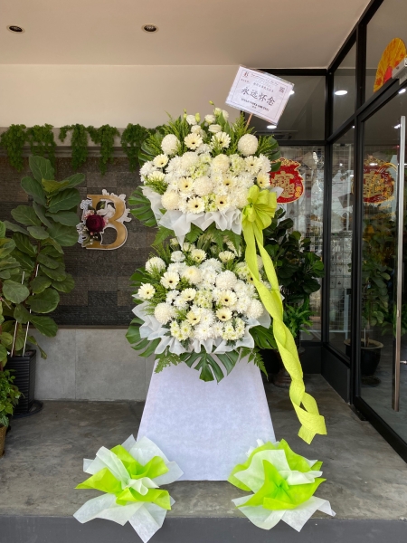 2Tiers 028 Tiers Flower Wreathe Flower wreathe/ Sympathy Flower Melaka Retailer, Services | BLISS FLORIST