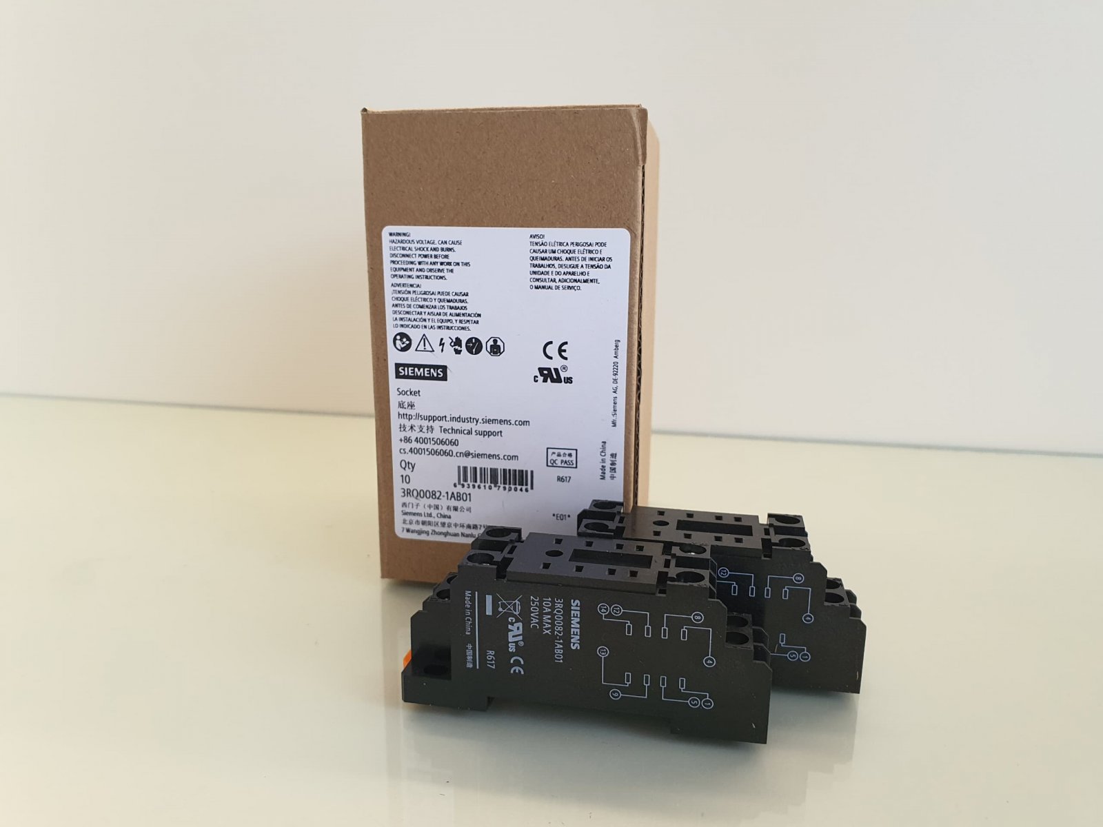Siemens 3RQ0082-1AB01 Relay Socket Malaysia
