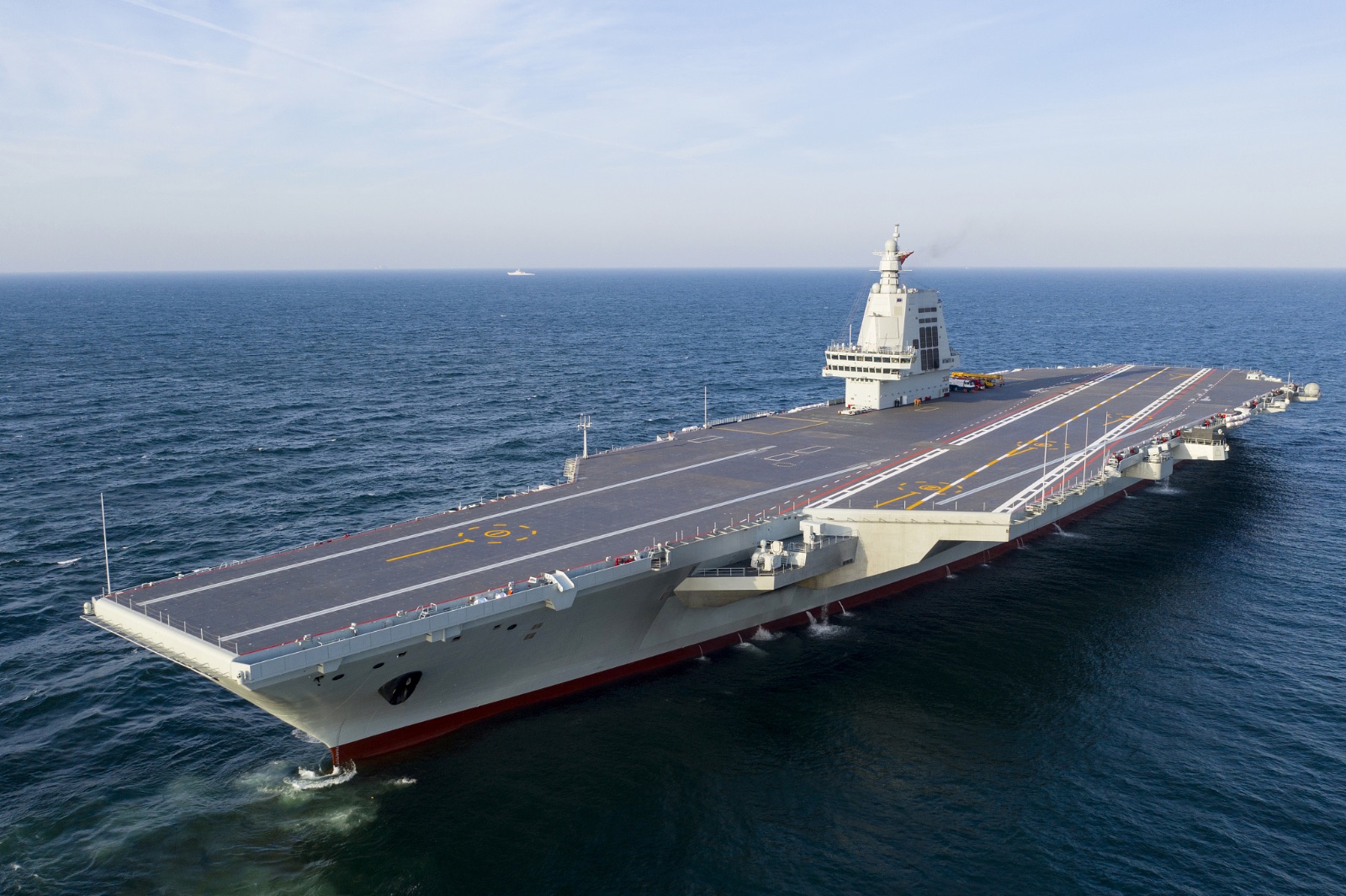 China's aircraft carrier Fujian completes maiden sea trials