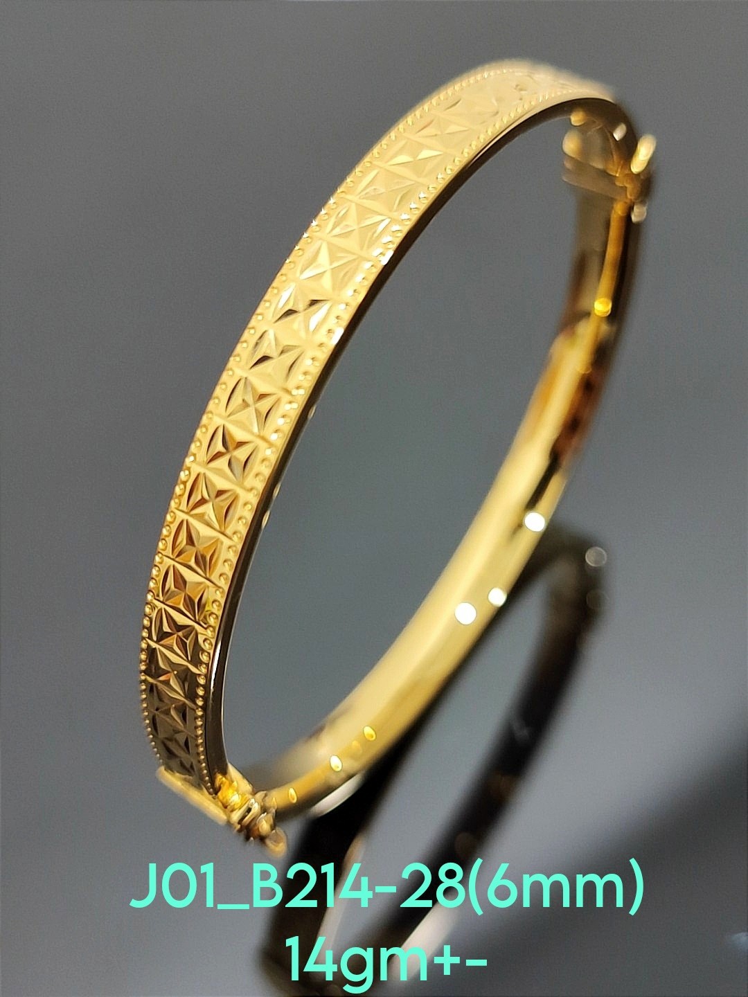 Fashion Bangle