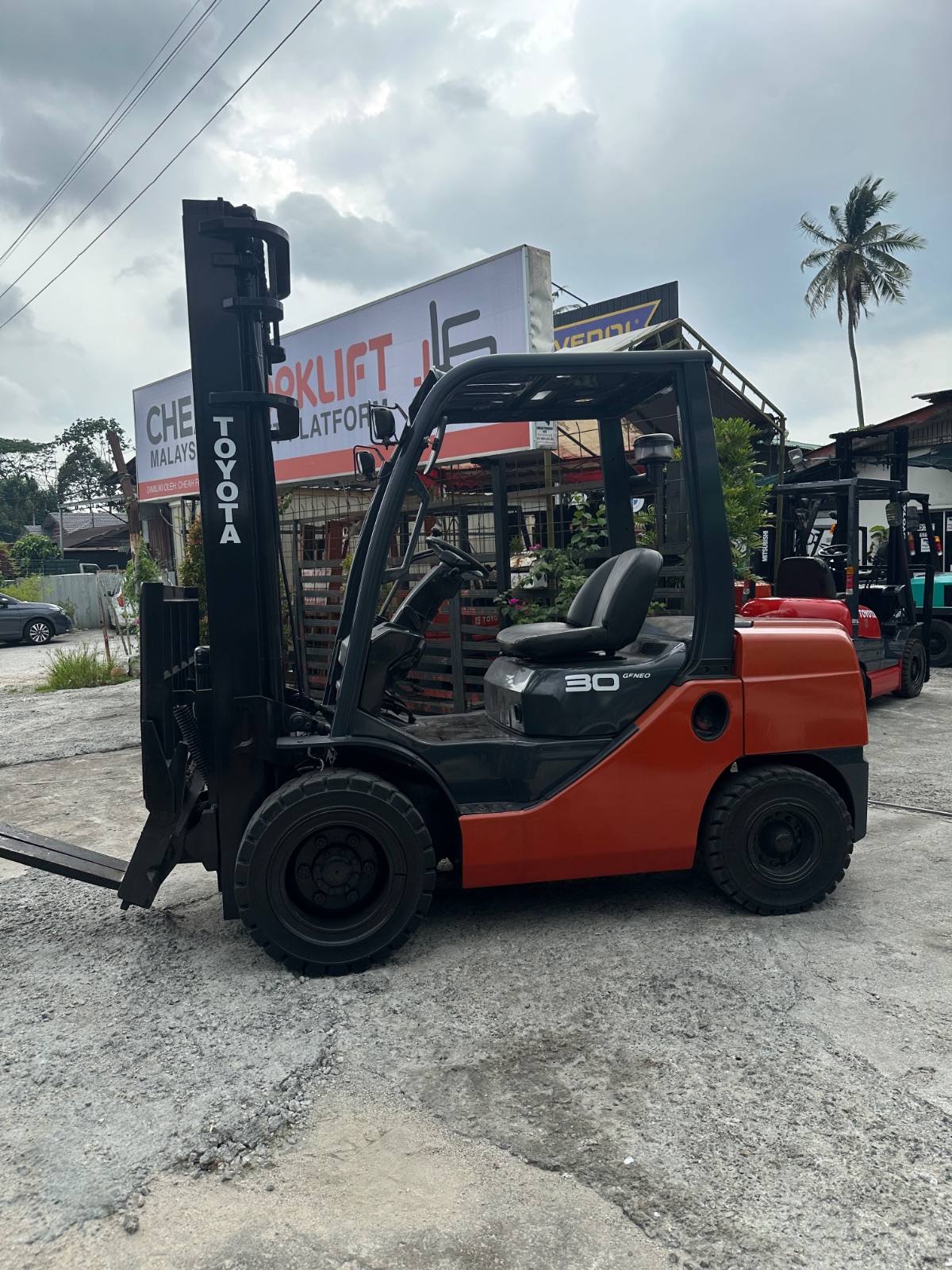 *SOLD* Toyota 8 Series 3.0 ton Diesel Forklift