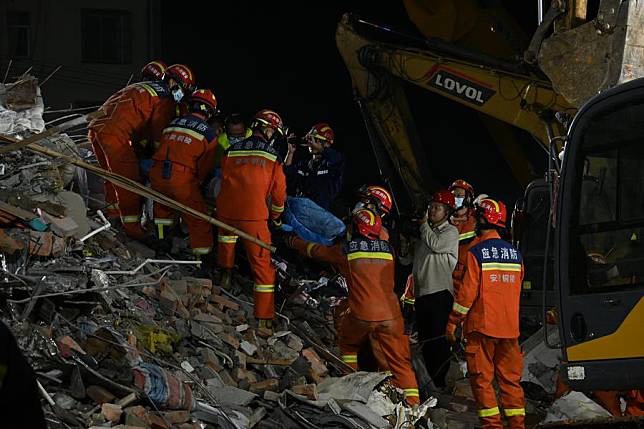 4 killed, 1 injured in residential building collapse in east China's Anhui
