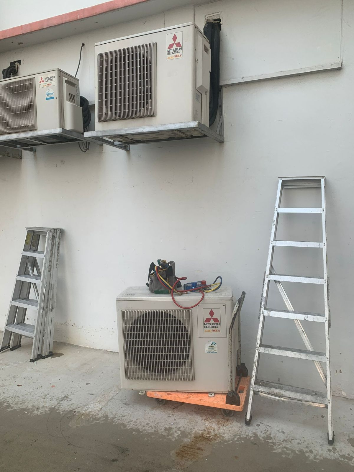 Replace Outdoor Condenser Unit and Testing Commissioning