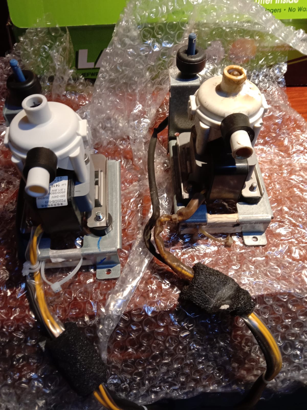 To Dismantled Water Trey To Replace Water Pump Set