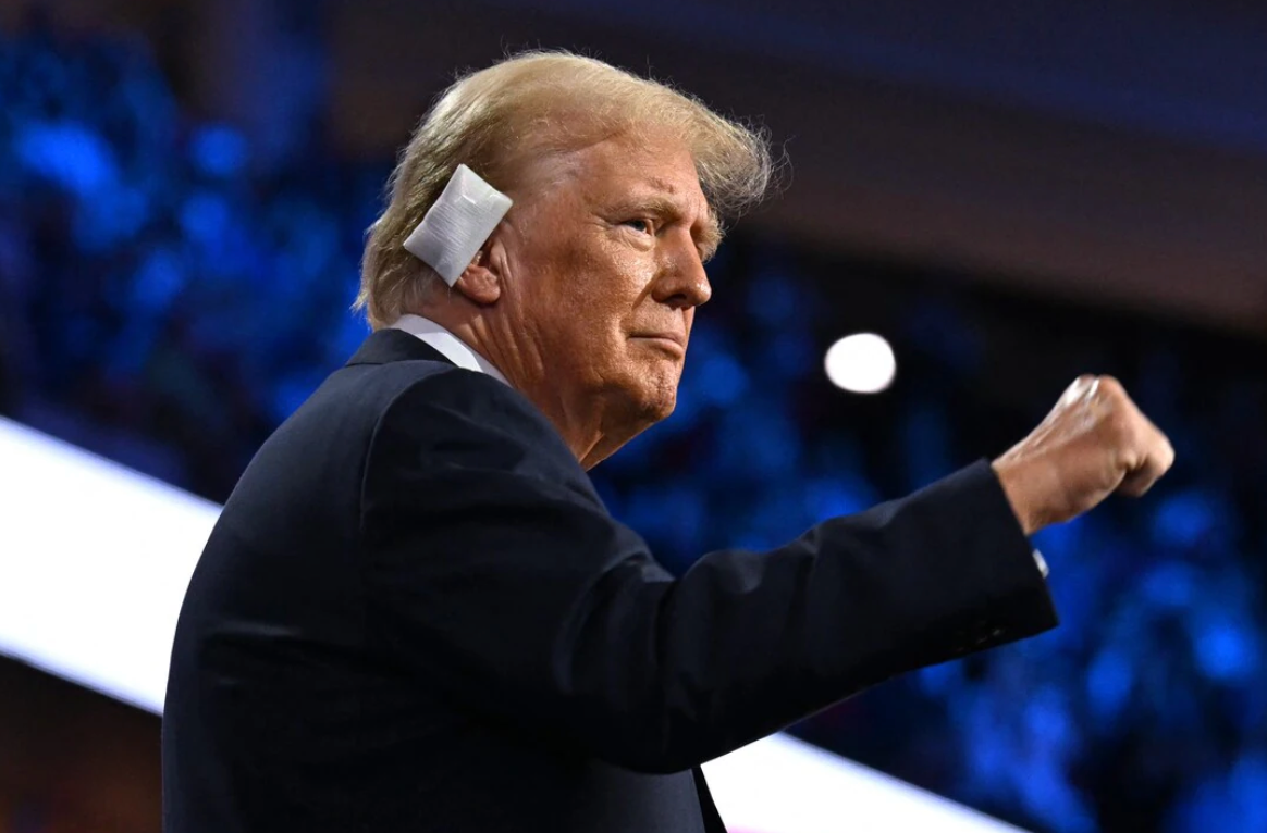 Trump seeks compensation for Republicans over Biden entourage ‘fraud’