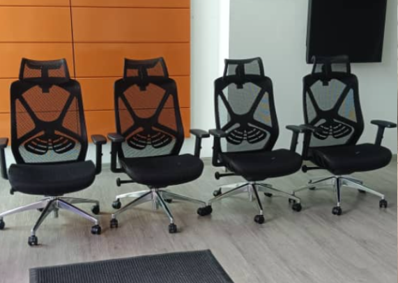 Office Chair | Kerusi Pejabat | �칫���� Tangkak