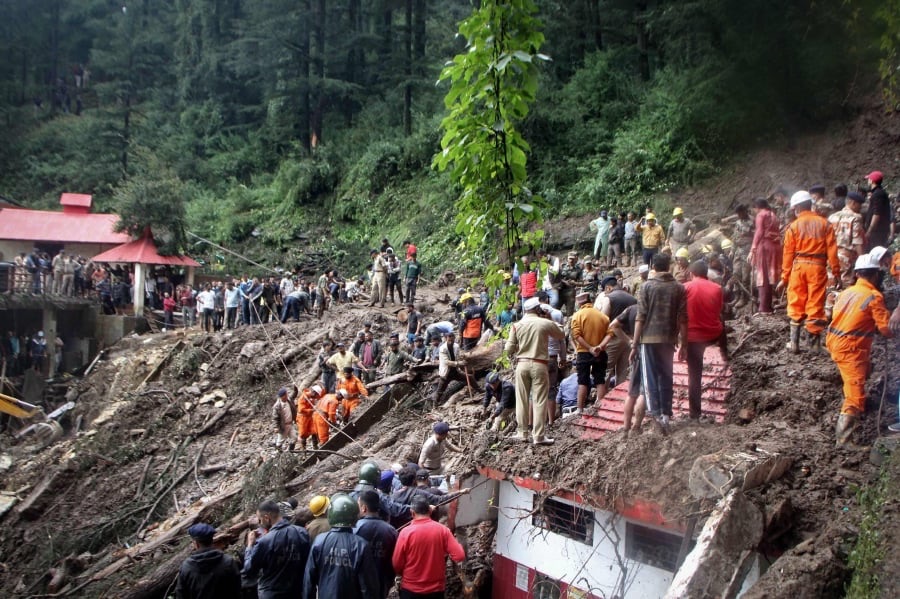Death toll from India landslides rises to 270