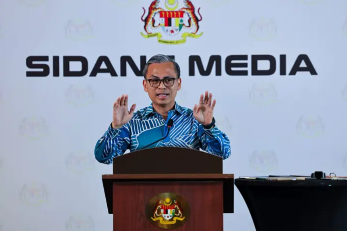 Govt mulls developing social media platform for Malaysians – Fahmi