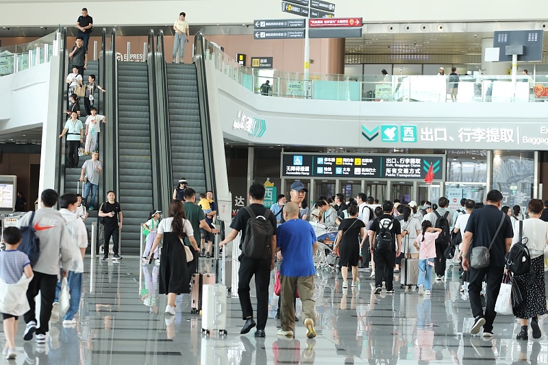 China to see record-high air passenger trips in 2024