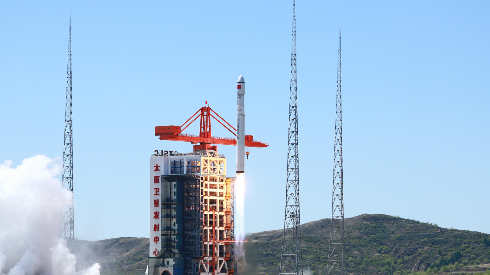 China's commercial space sector takes off amid tech innovation push