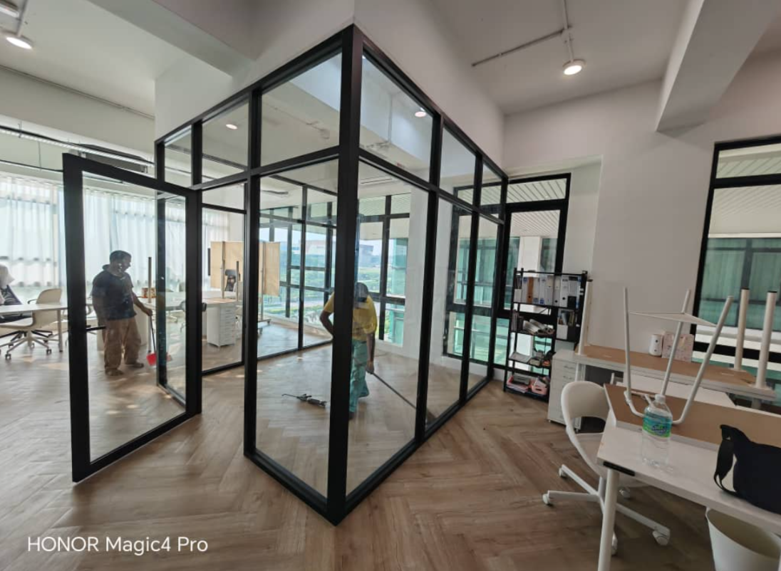 Aluminium Glass Partition Cyberjaya | Shopfront Glass Contractor Cyberjaya | �����а��� Cyberjaya