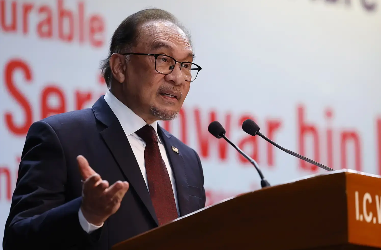 Malays cannot continue to be spoon-fed, says PM Anwar
