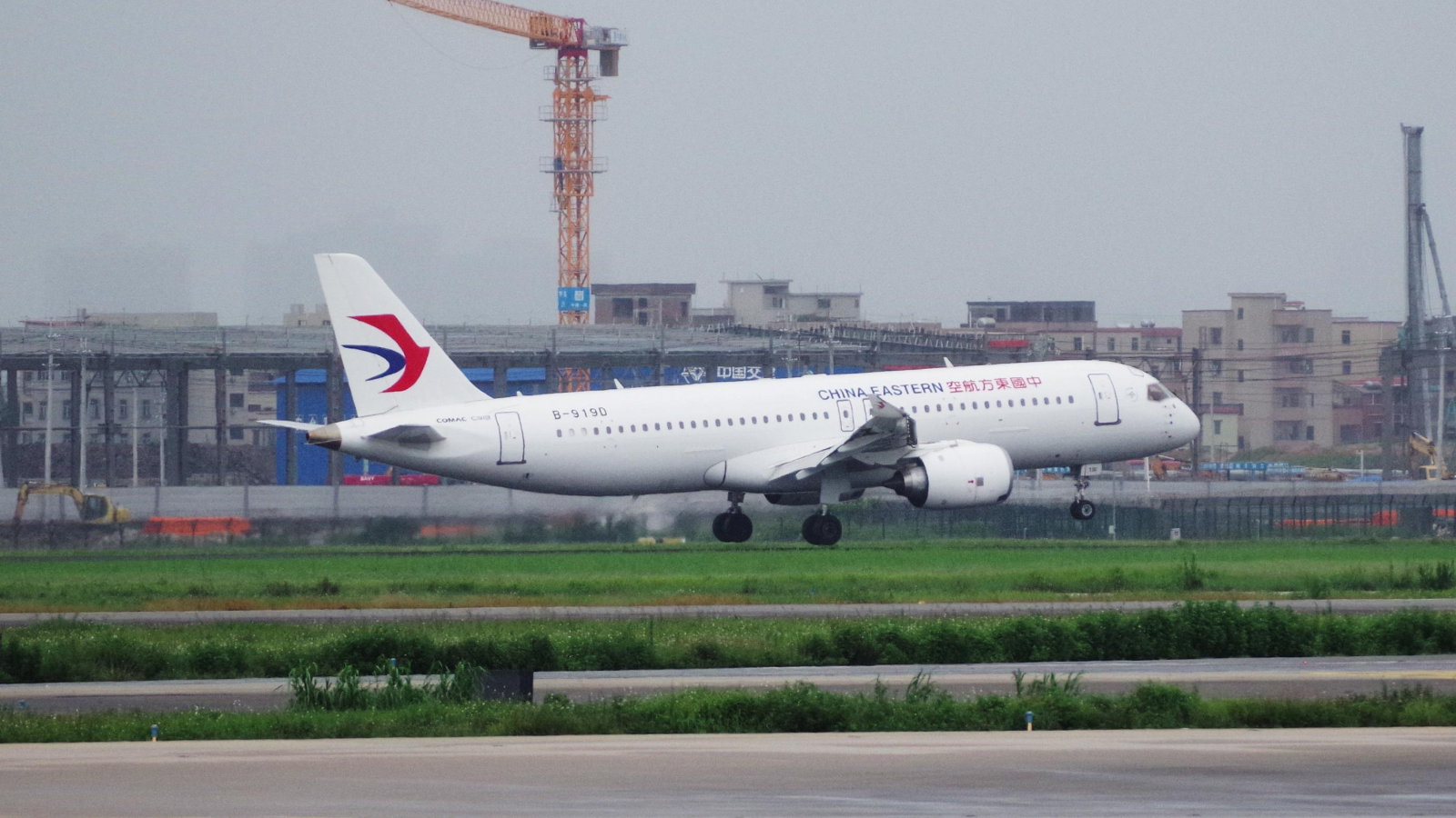 Number of passengers carried by China's homegrown C919 exceeds 500,000