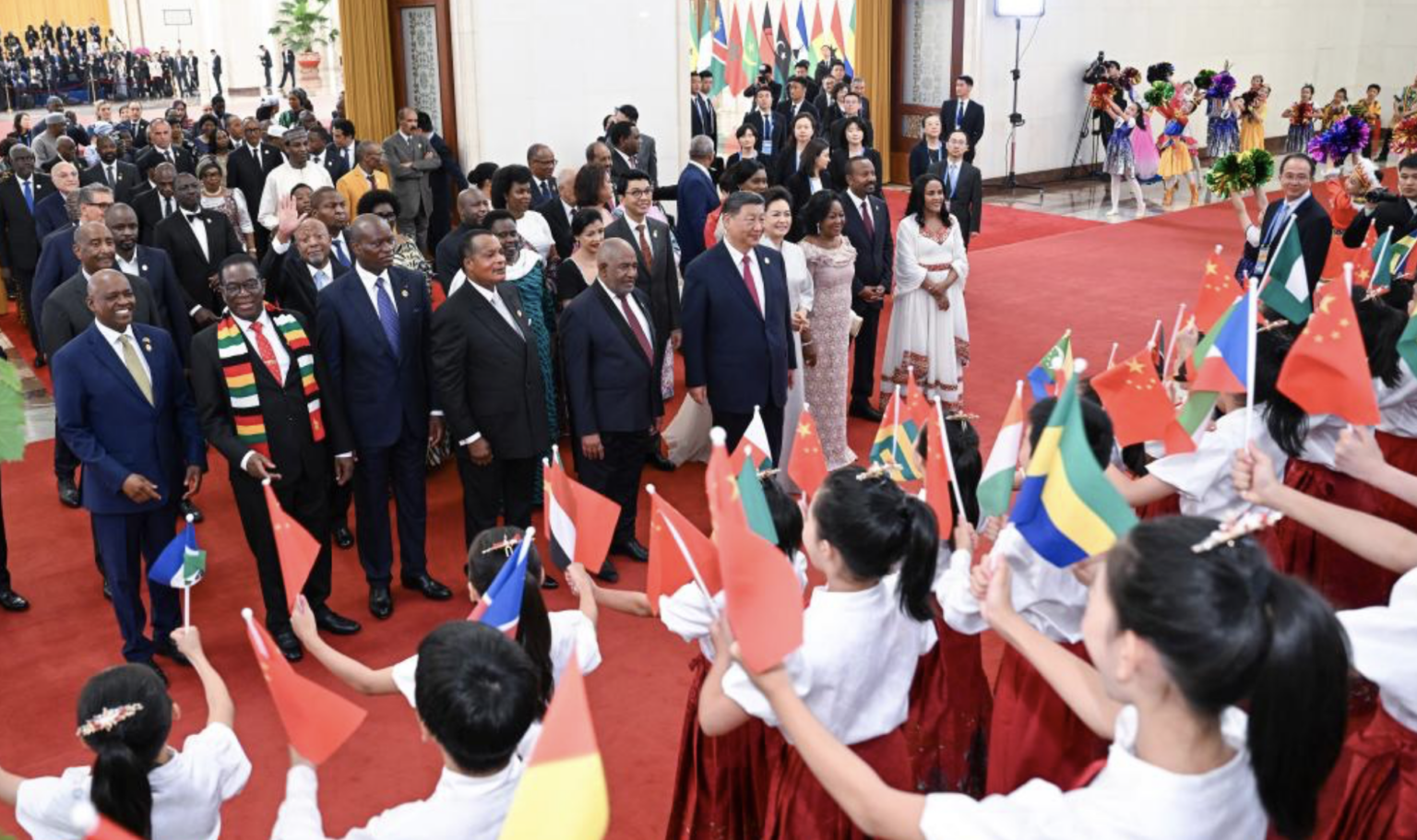Xi hosts African leaders, lauds model China-Africa ties ahead of grand summit