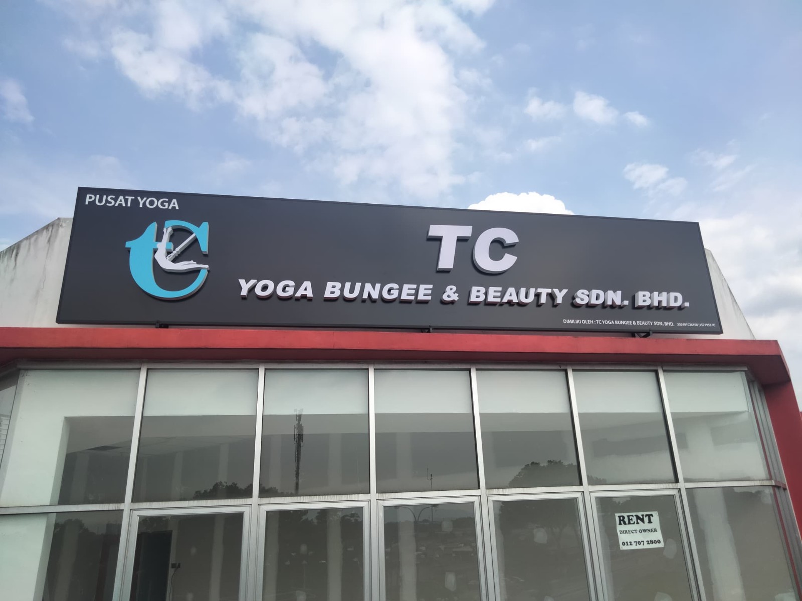 TC YOGA BUNGEE FITNESS_Aluminium Box Up Lightbox Signboard