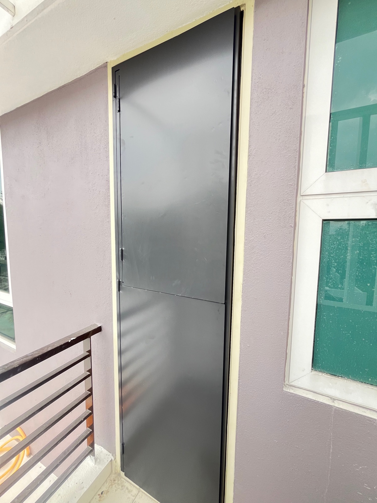 2IN1 DOOR GRILL @JALAN TIARA SOUTH 3, TIARA SOUTH, SEMENYIH, SELANGOR