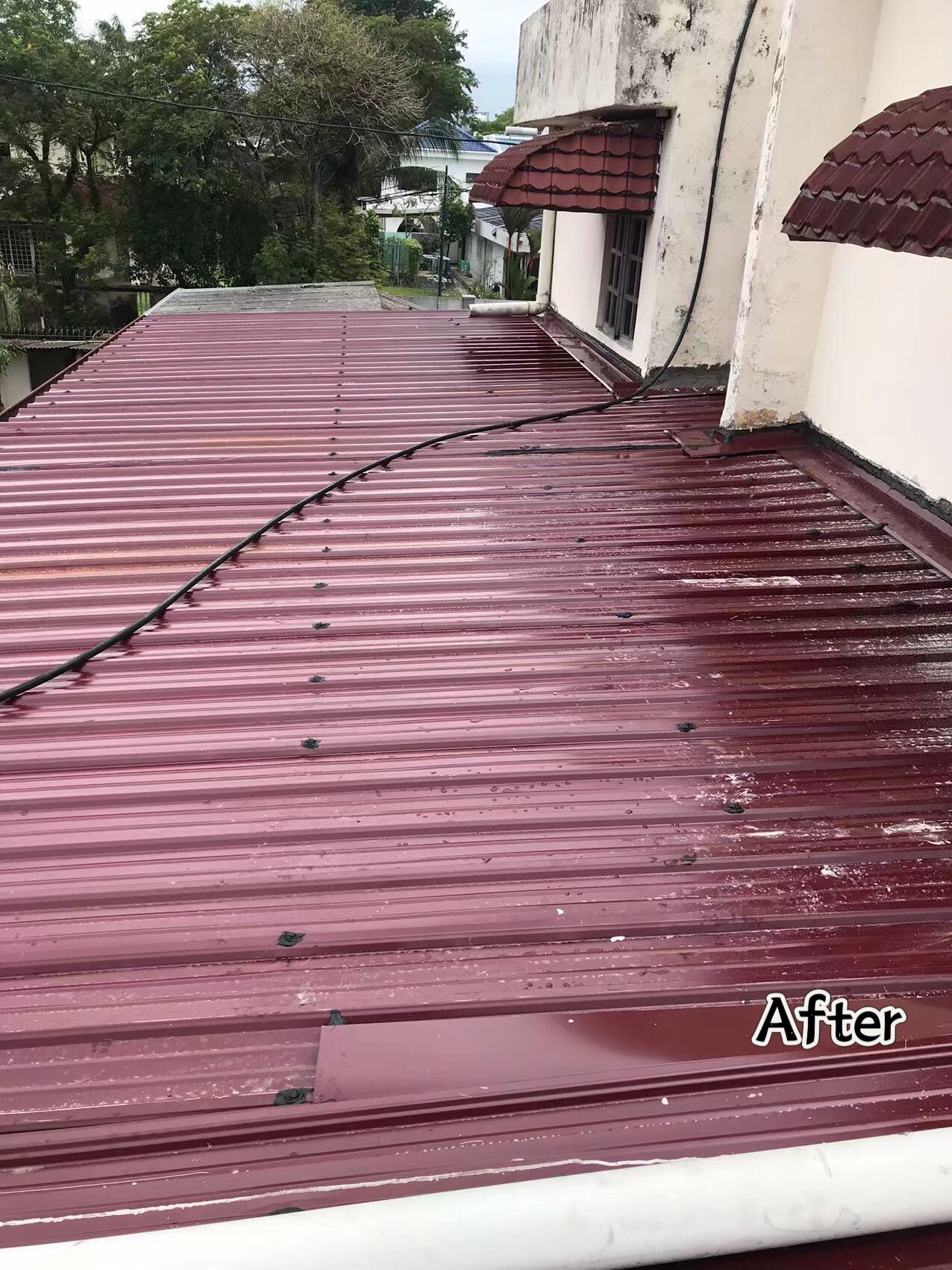 Progress done:before & after(corner double storey)-1)To dismantle awning metal deck panel & replacement new metal deck panel with accessories - Klang Jaya 