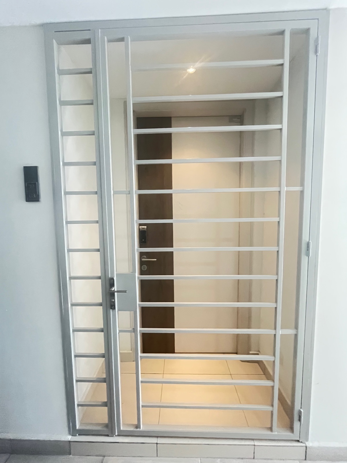 SWING DOOR GRILL @28 BOULEVARD, JALAN PERDANA 3/10, PANDAN PERDANA, KUALA LUMPUR