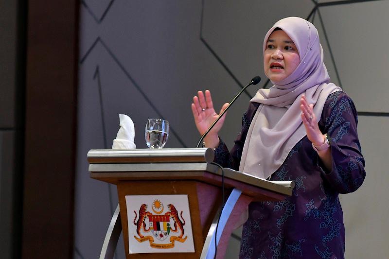 Decision To Revive UPSR, PT3 Must Be Made Holistically - Fadhlina