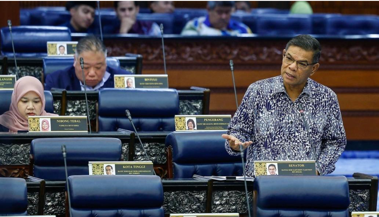 Cabinet Ministers Welcome Federal Constitution Amendments On Citizenship