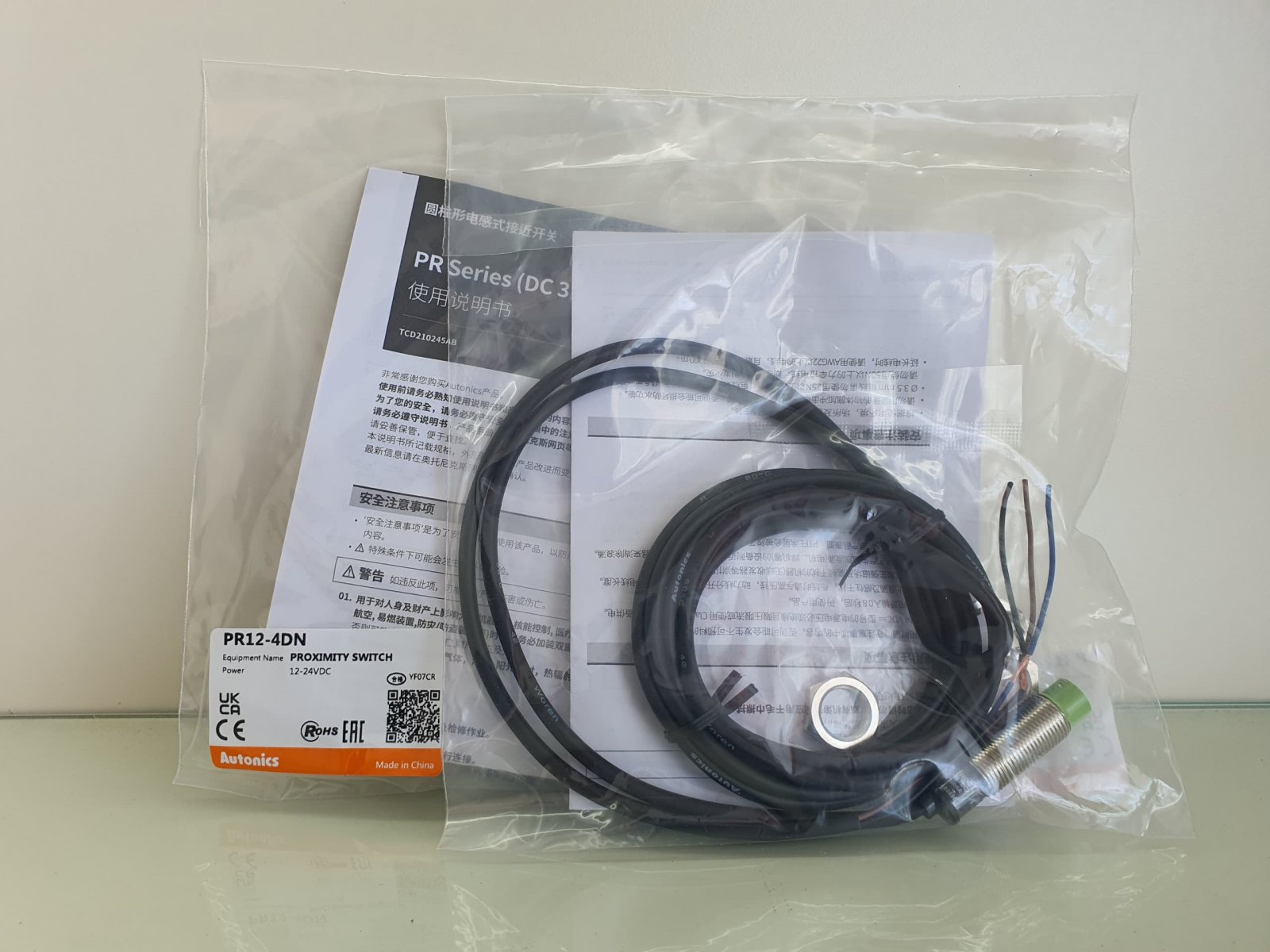 Autonics PR12-4DN Proximity Sensor