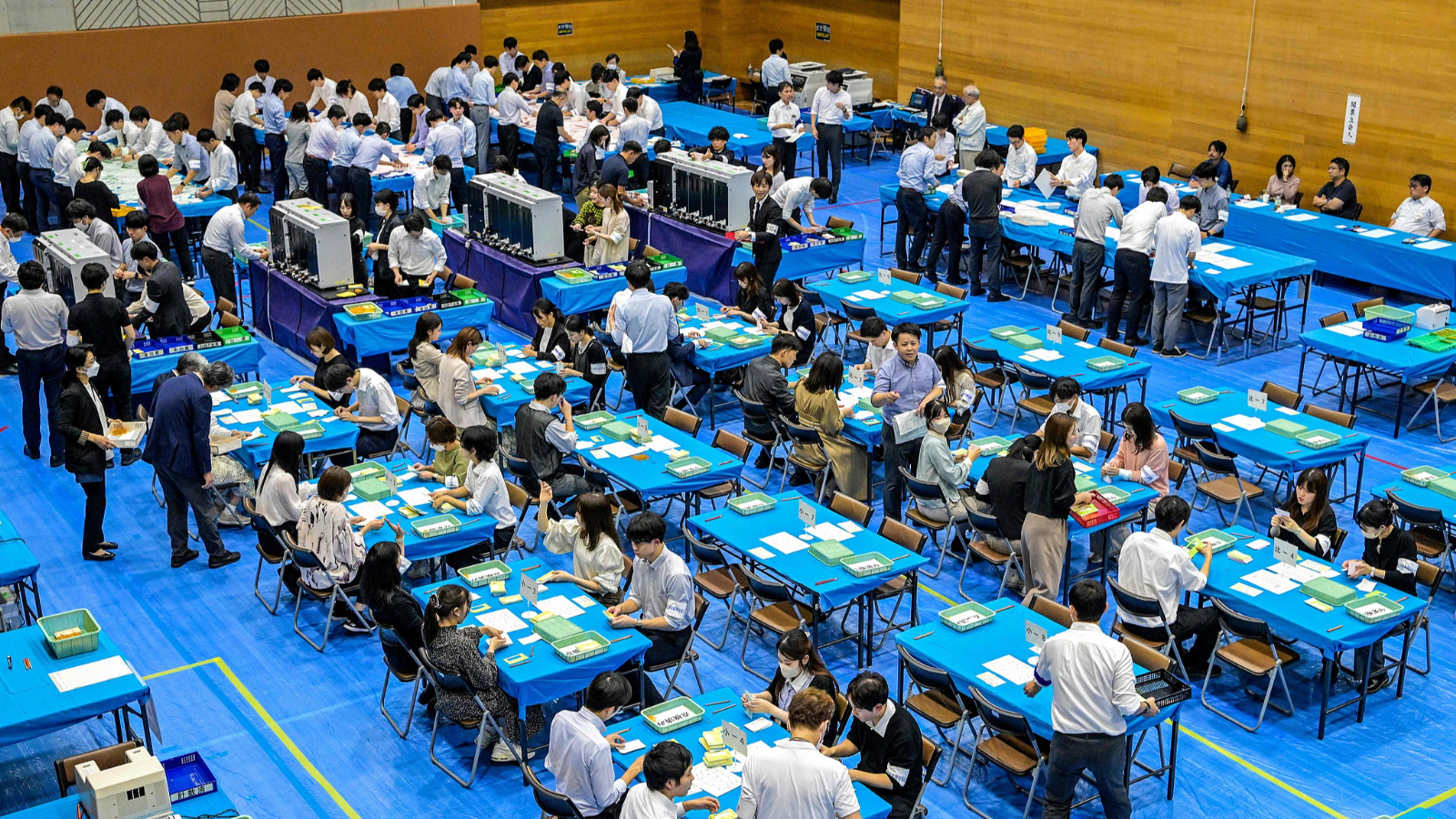 Japan's ruling coalition loses majority in lower house