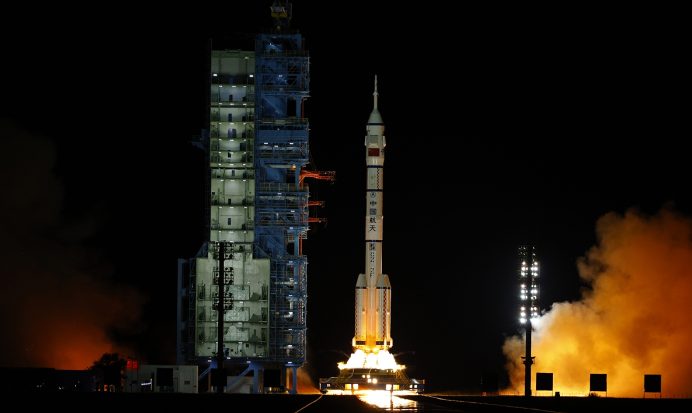 China successfully launches Shenzhou-19 manned spaceflight mission, ferrying three taikonauts to China Space Station