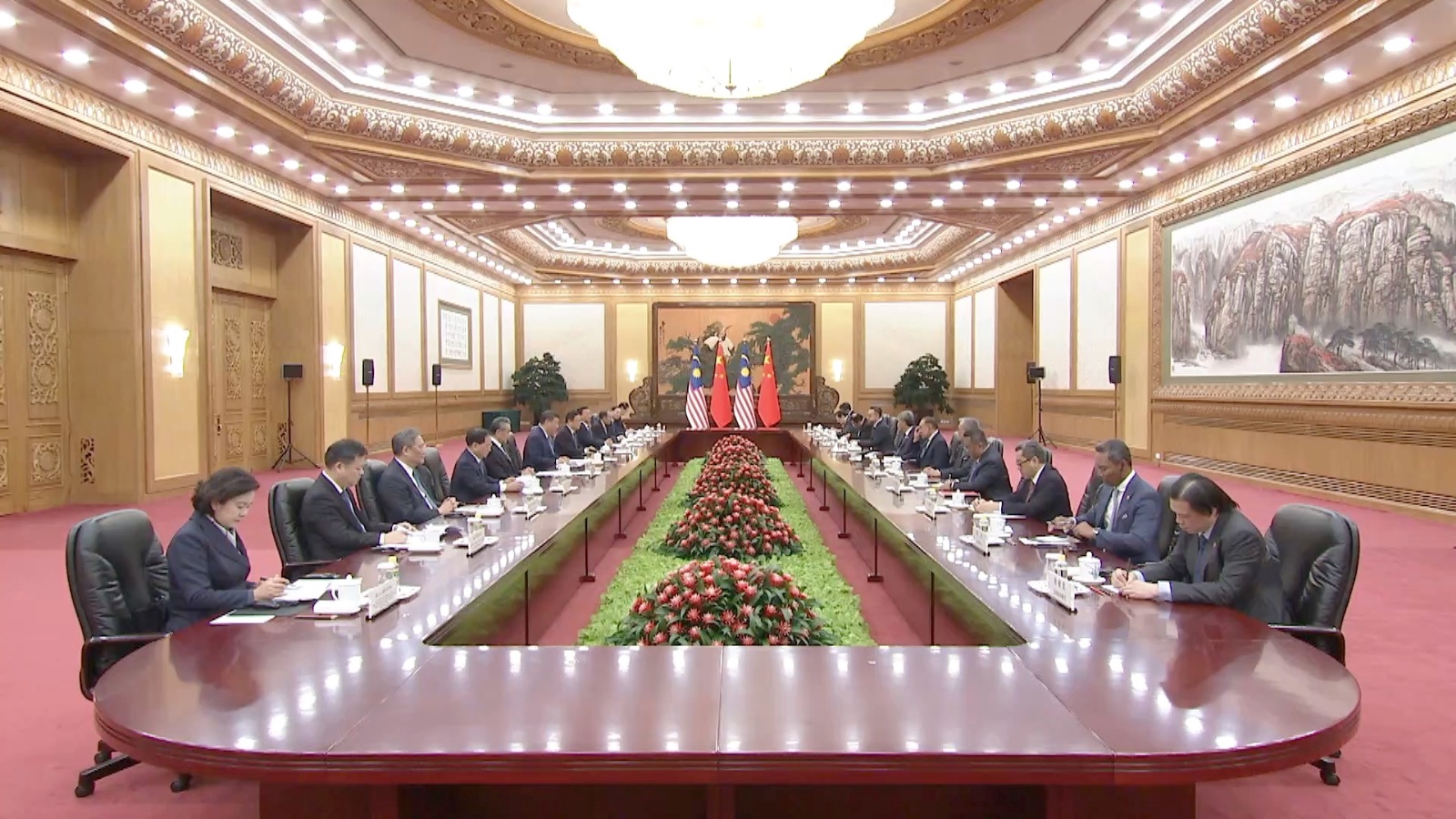 Xi Jinping: The future of China-Malaysia ties is bright and full of promise