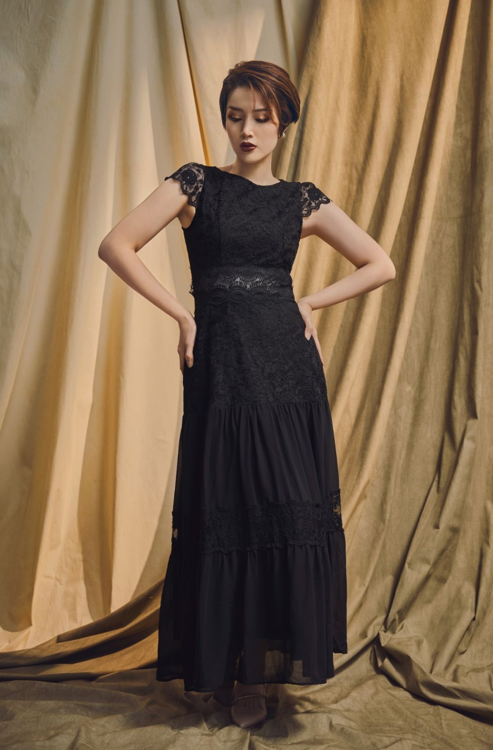 Elara Lace Midi Dress