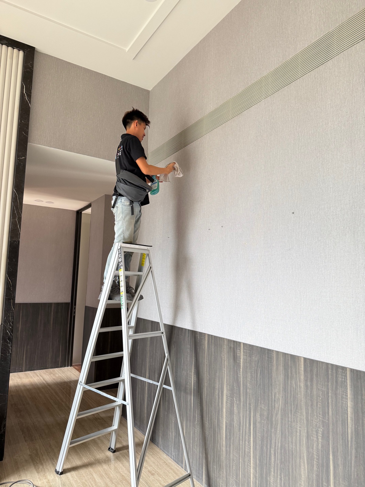 Checking Aircon At Bukit Timah 