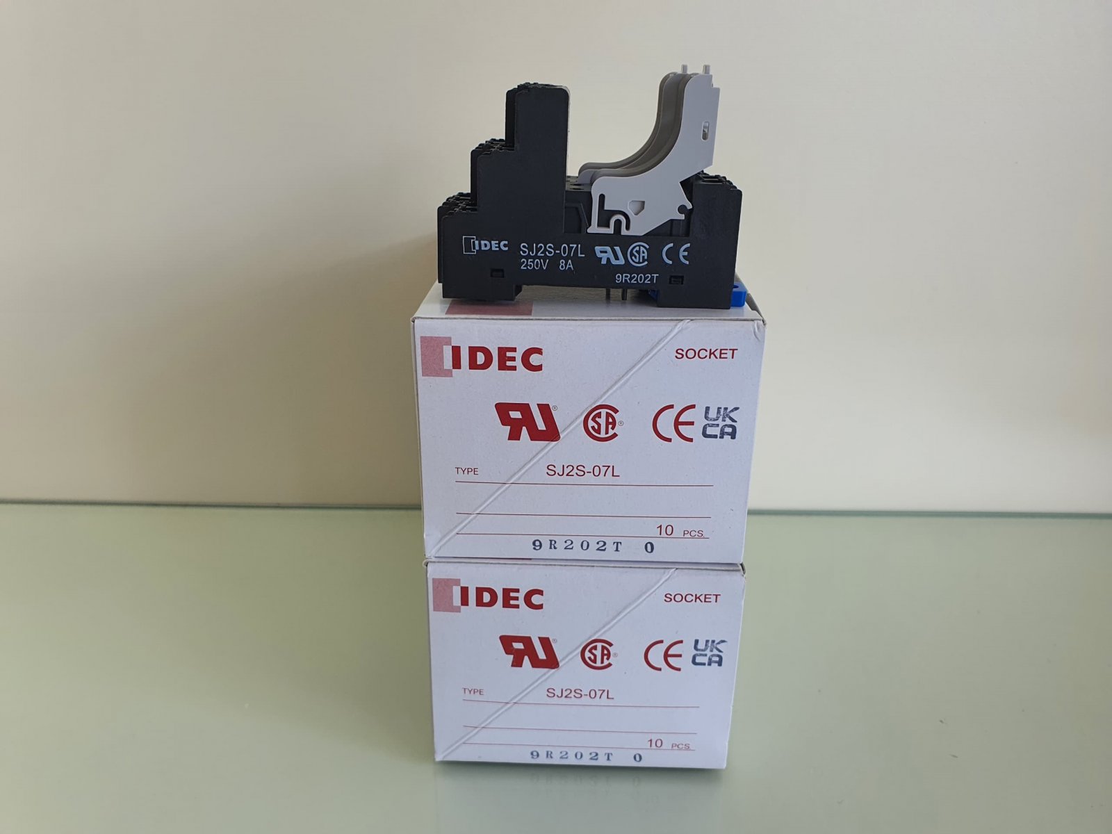 IDEC SJ2S-07L RELAY SOCKET MALAYSIA