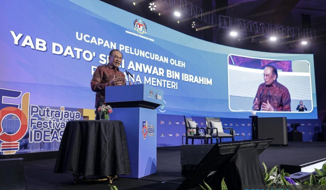 Anwar Slams Leaders Exploiting Racial, Religious Sentiments