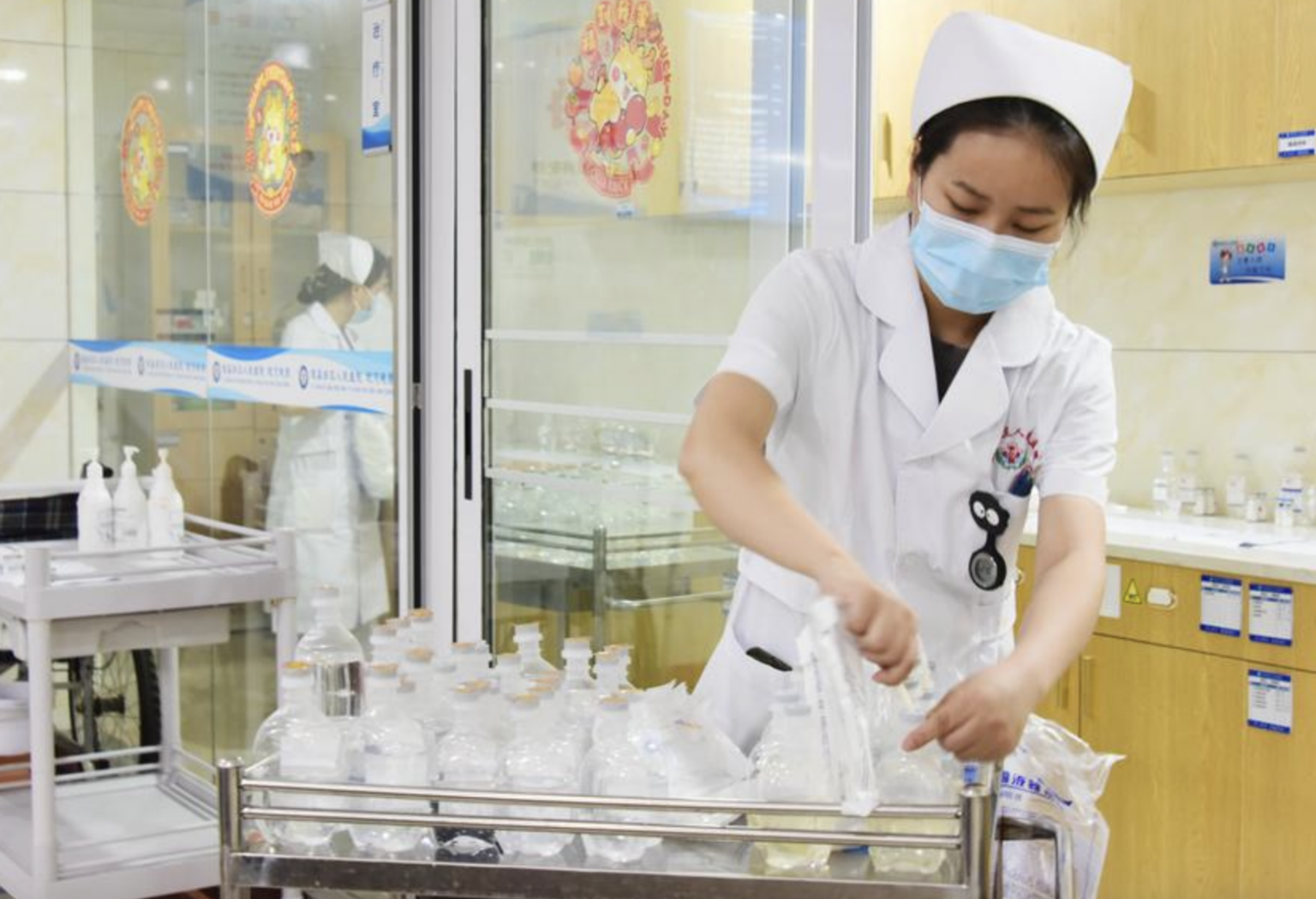 China permits full foreign ownership of hospitals in key cities