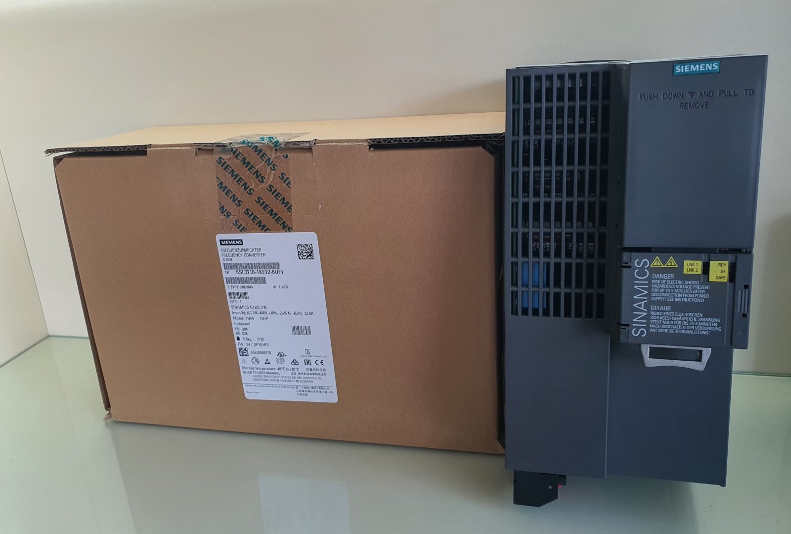 Siemens 6SL3210-1KE22-6UF1 SINAMICS G120C Malaysia
