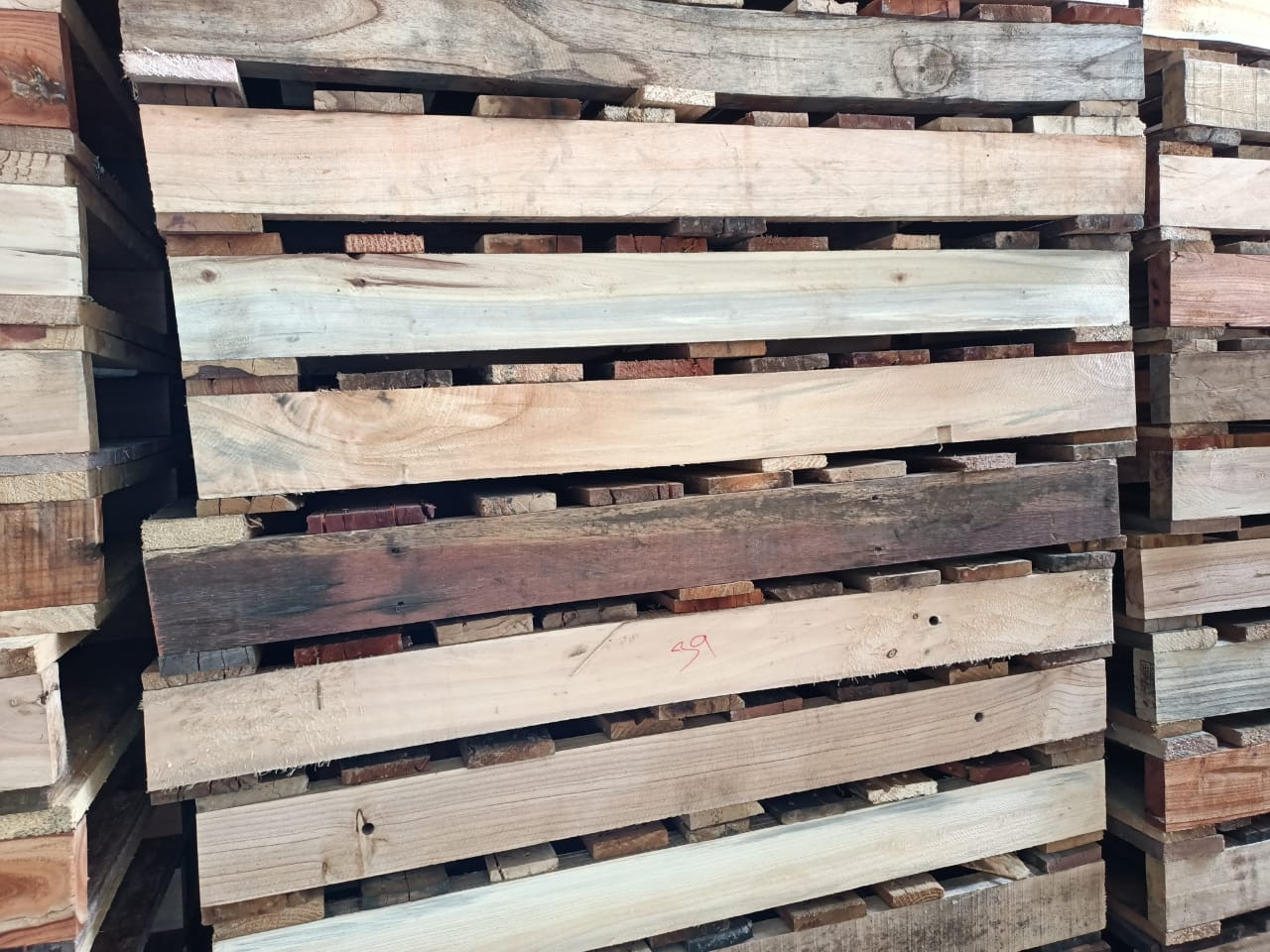 Used Wooden Pallet