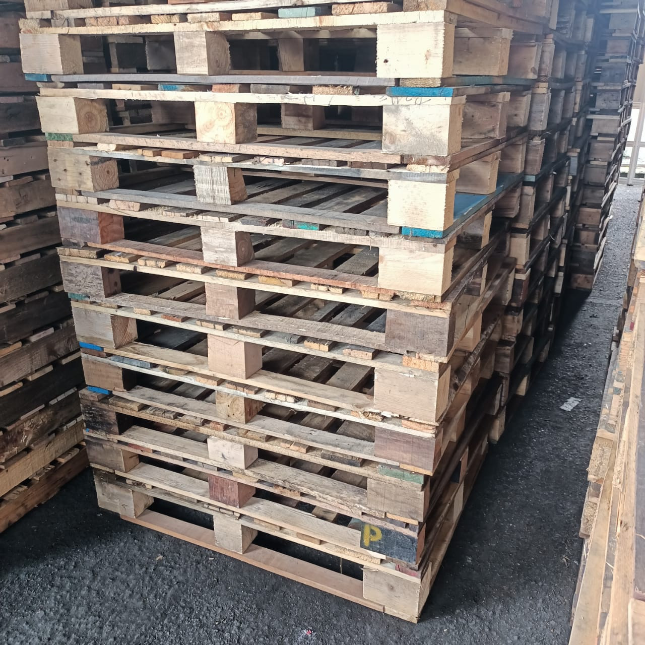 Used Wooden Pallet