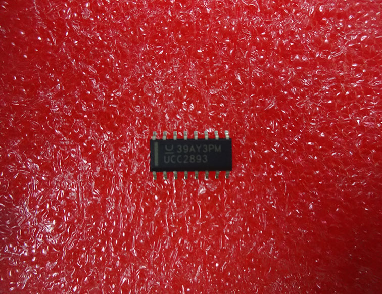 UCC2893DR