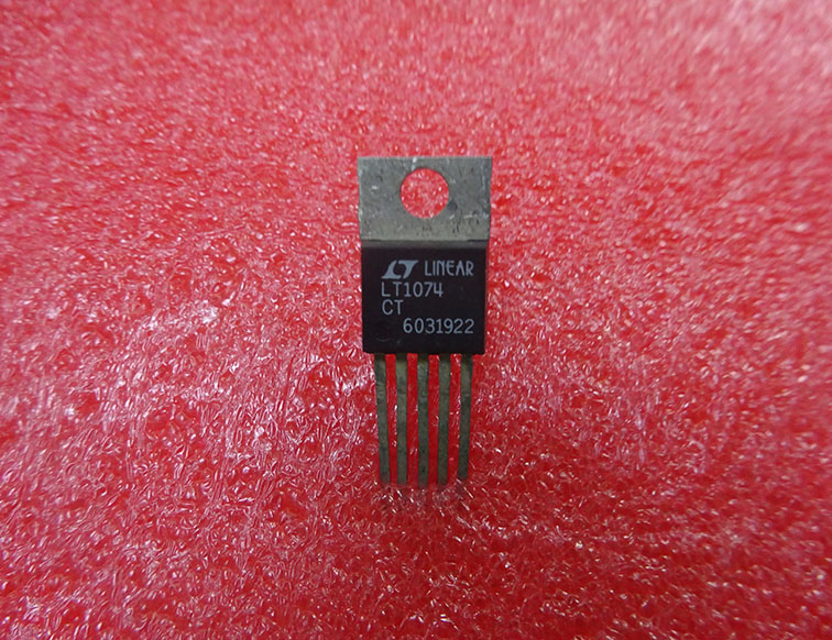 LT1074CT