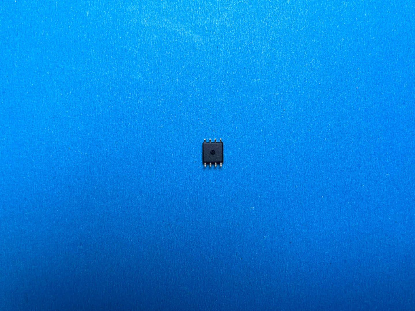 NJM8065M