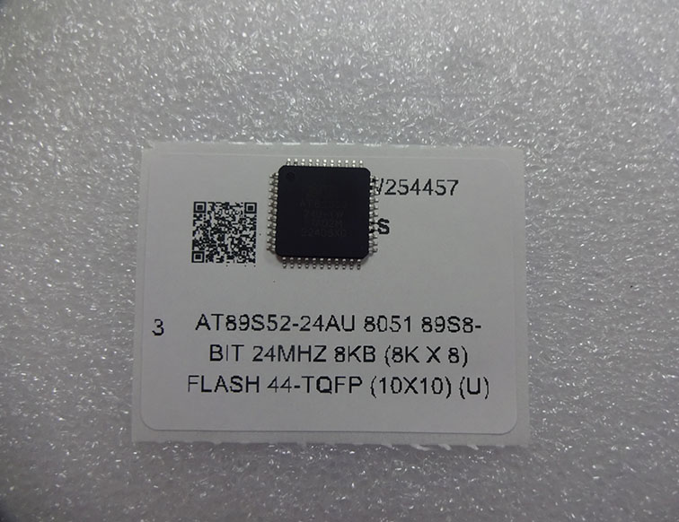 AT89S52-24AU 8051 89S8-BIT 24MHZ 8KB (8K X 8) FLASH 44-TQFP (10X10)