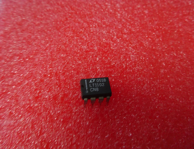 LT1102CN8