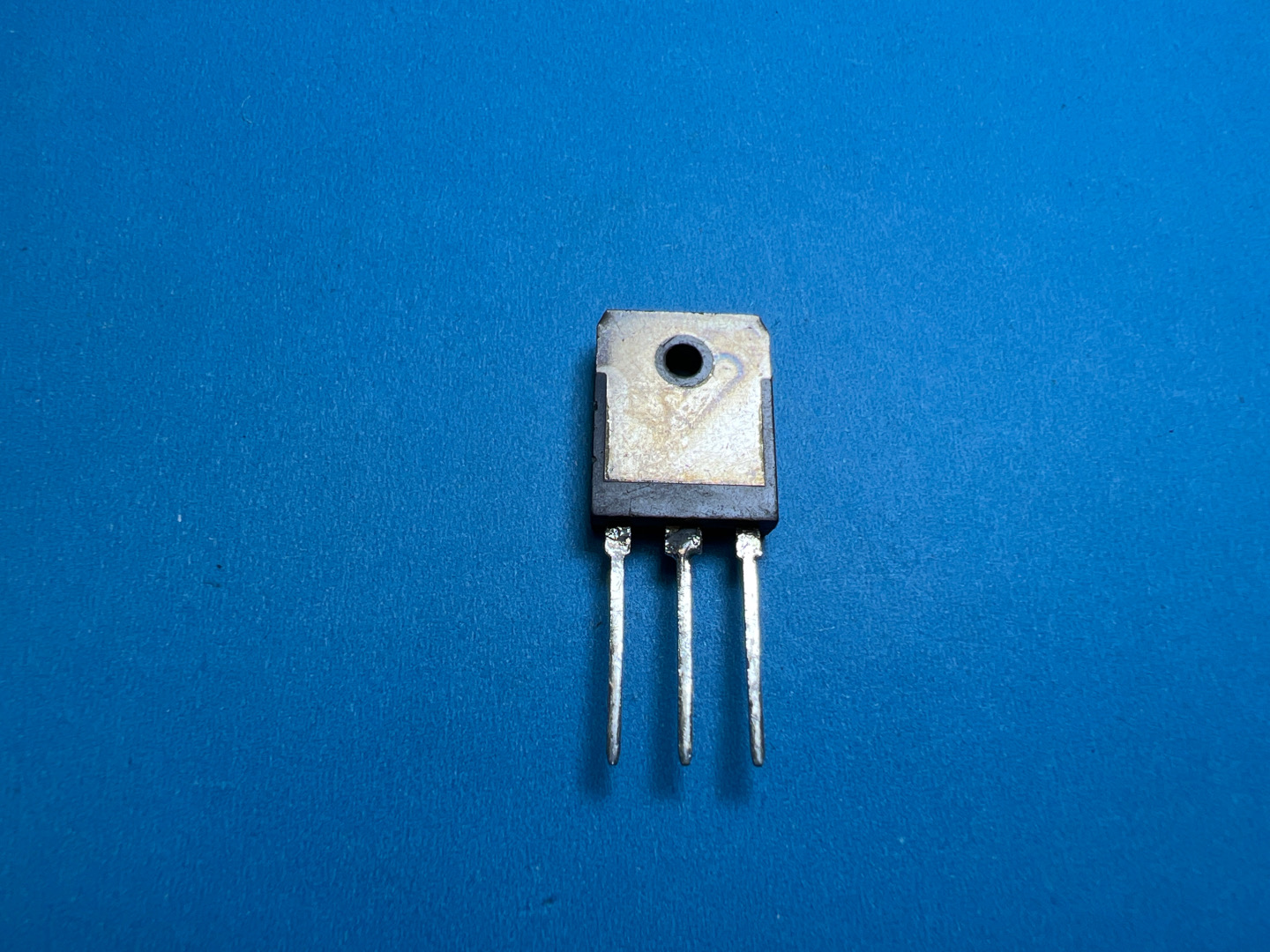 2SA1186