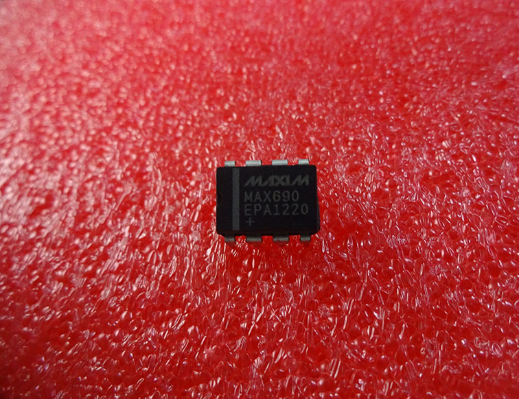 MAX690EPA