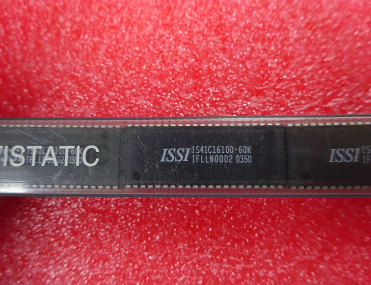IS41C16100-60K