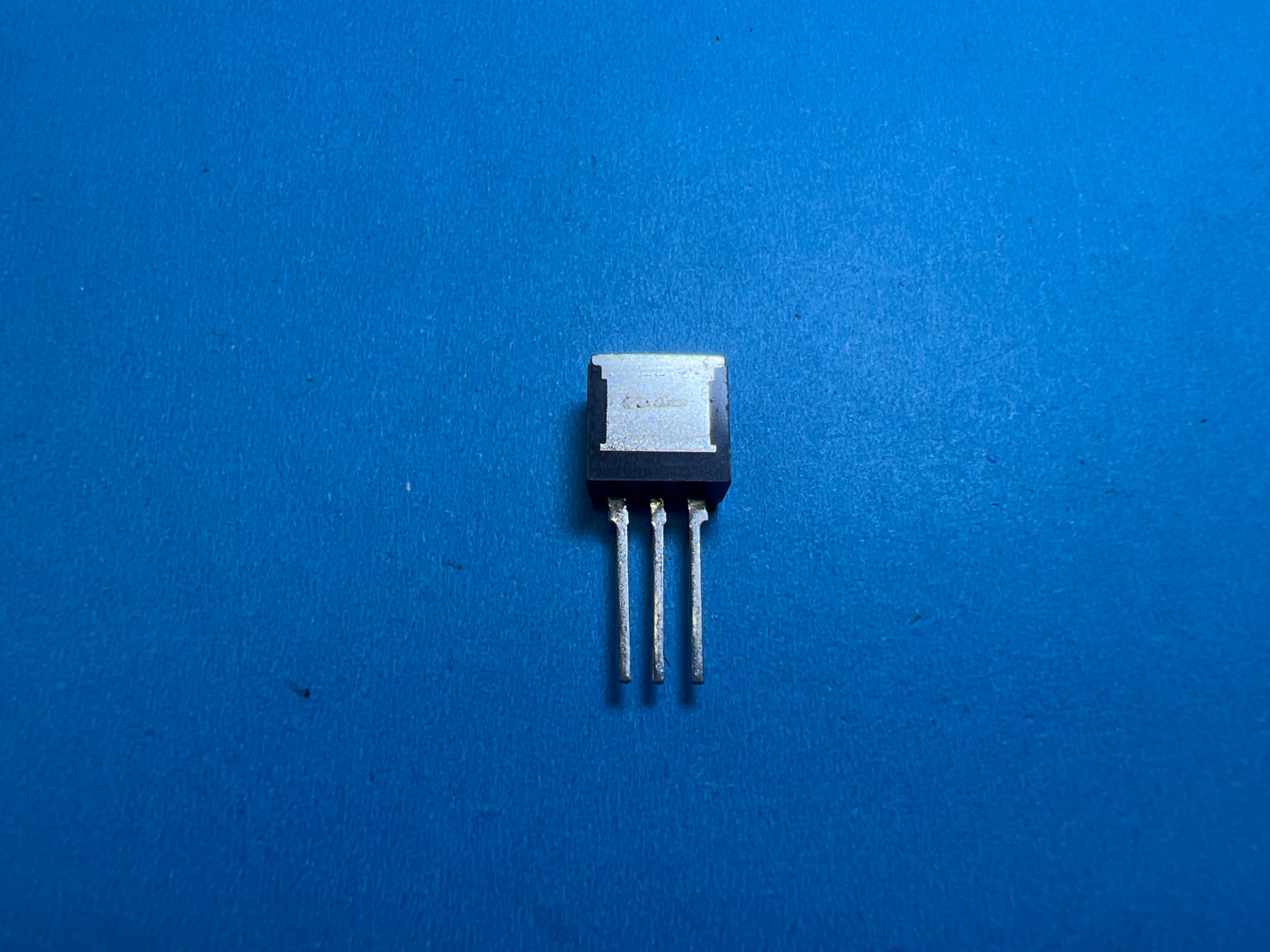 2SK2789